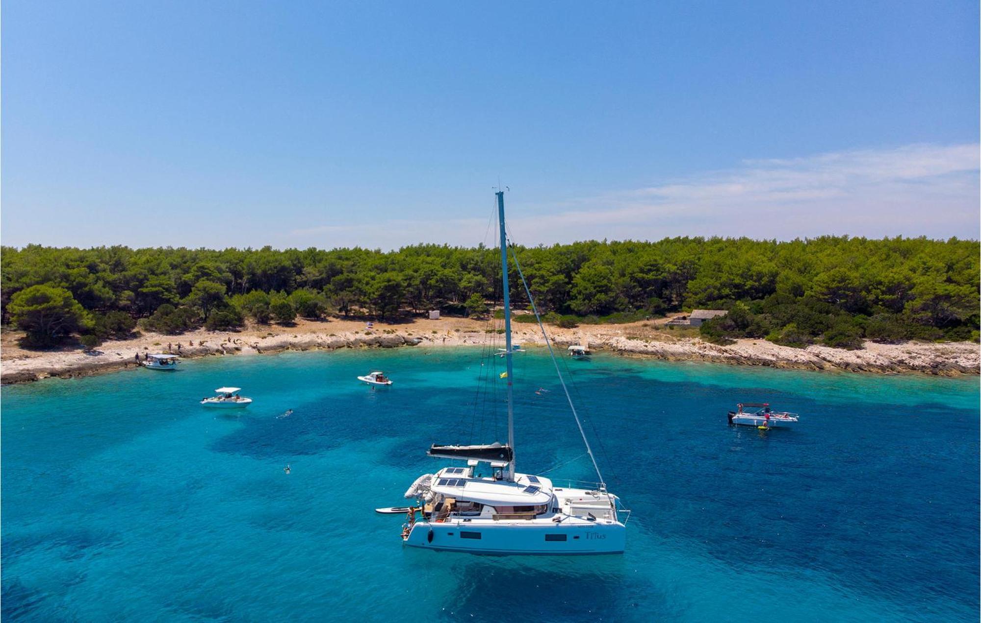 Beautiful Apartment In Vela Luka With Wifi Buitenkant foto